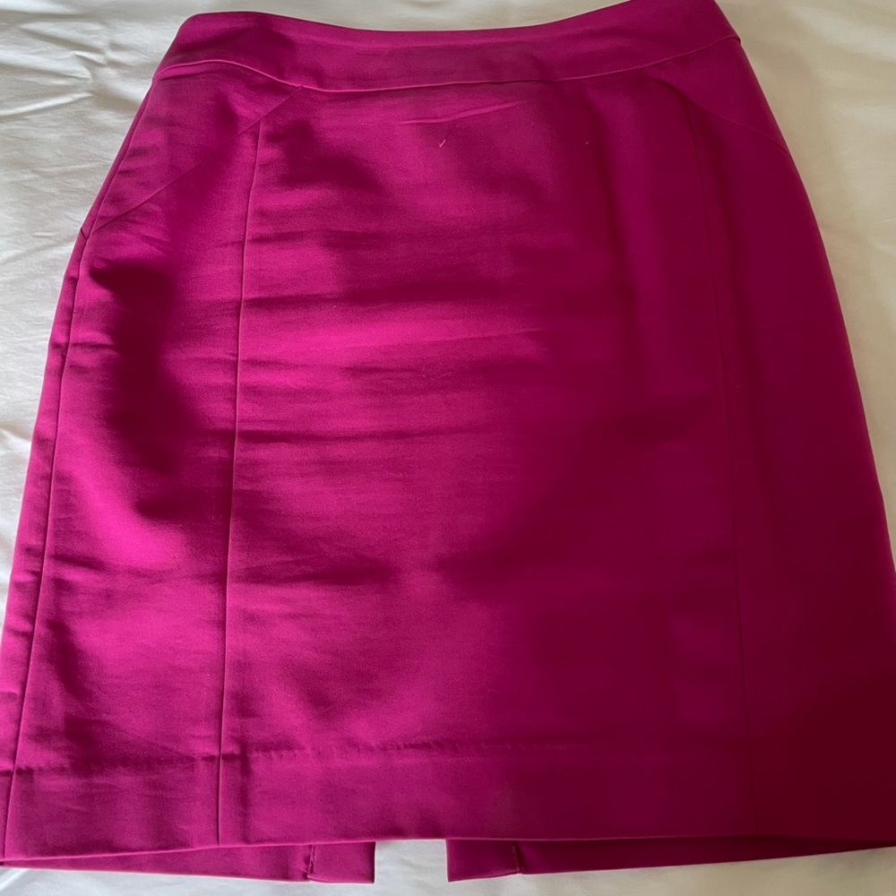 Awesome Pink Pencil Skirt size 8 h&M